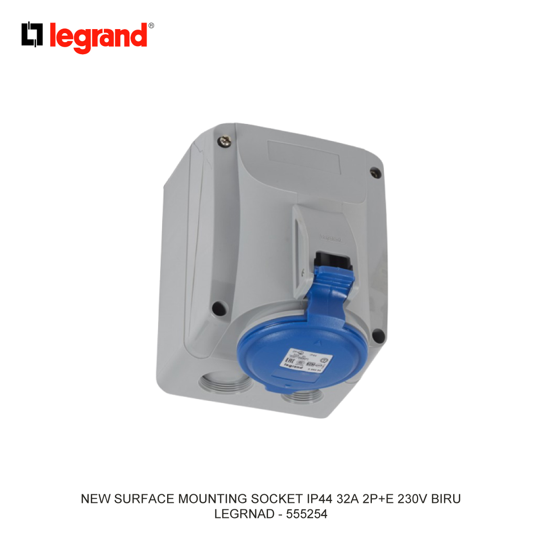 NEW SURFACE MOUNTING SOCKET IP44 32A 2P+E 230V BIRU